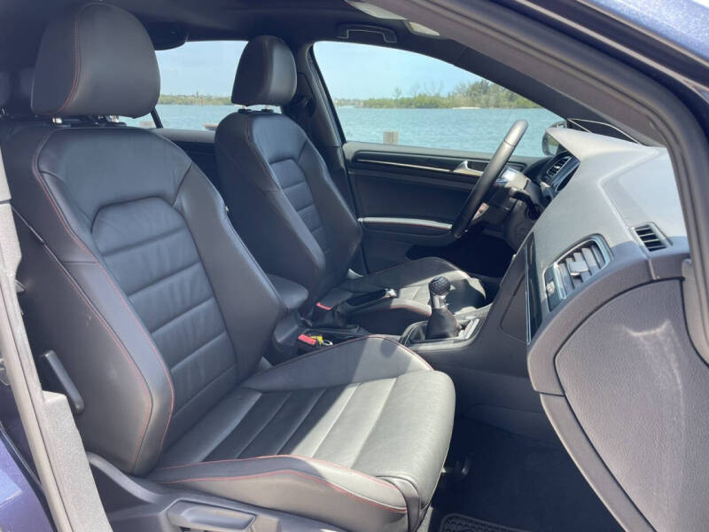 2015 Volkswagen Golf GTI S