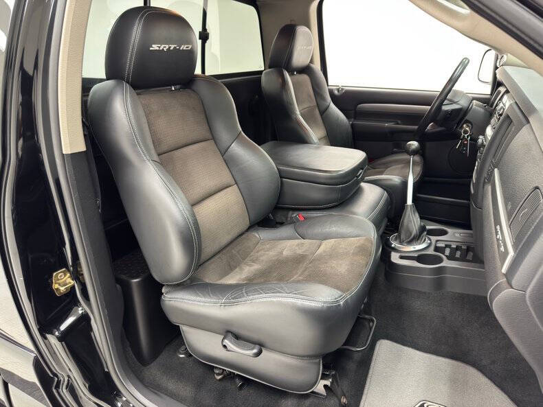 2004 Dodge Ram 1500 SRT-10