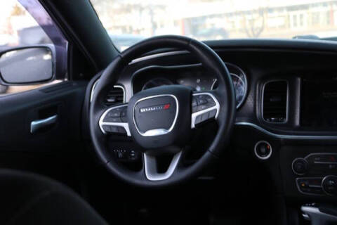 2017 Dodge Charger SXT