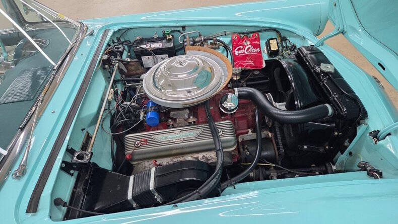 1955 Ford Thunderbird
