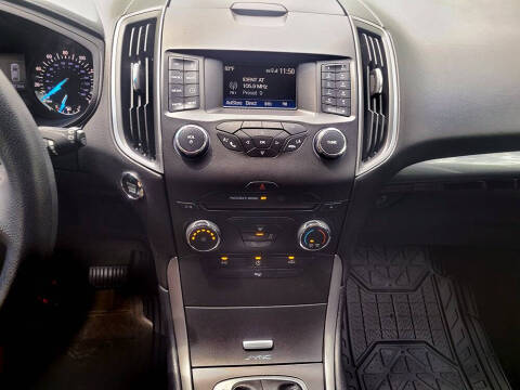 2015 Ford Edge SE