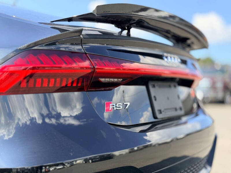 2021 Audi RS 7 4.0T quattro