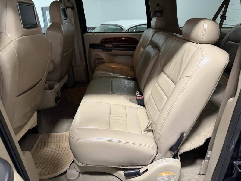 2005 Ford Excursion Limited