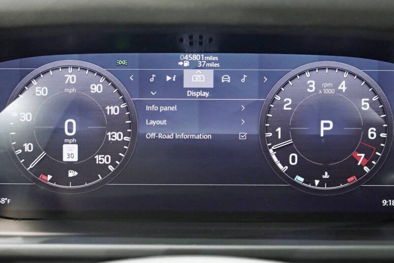 2020 Land Rover Defender 110 SE