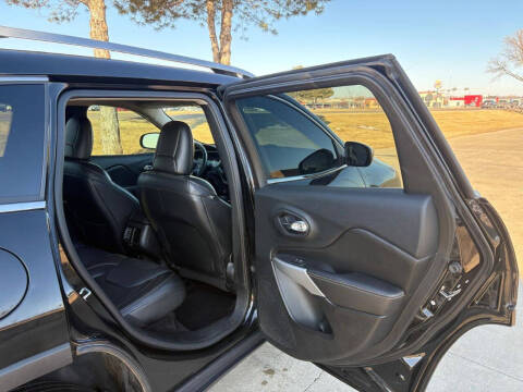 2018 Jeep Cherokee Latitude Plus