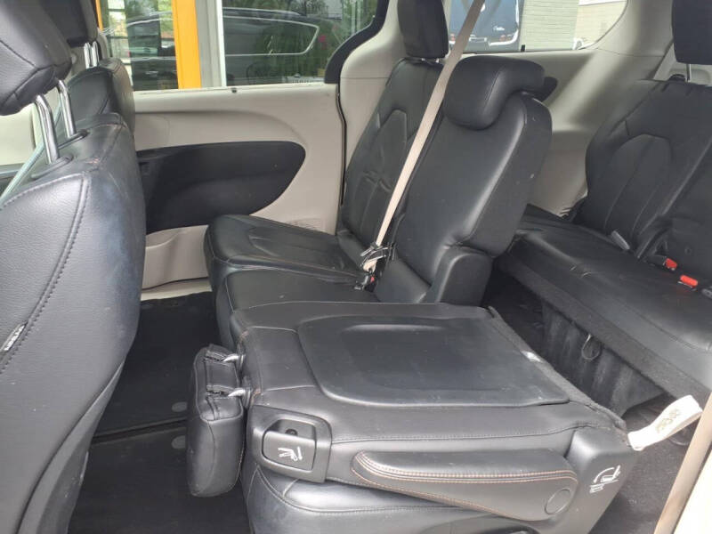 2018 Chrysler Pacifica Touring L