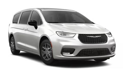 2024 Chrysler Pacifica for sale at Heritage MOTORS OF TROY in Troy MI