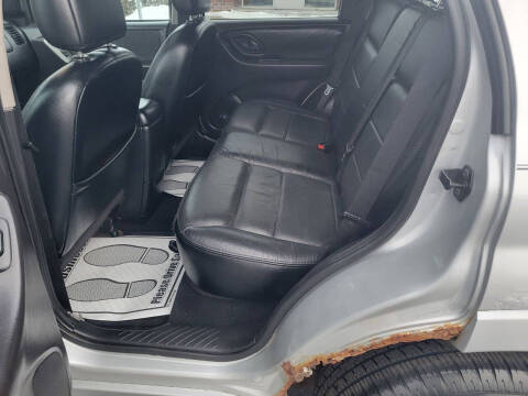 2005 Ford Escape Limited