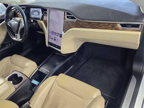 2017 Tesla Model S 90D