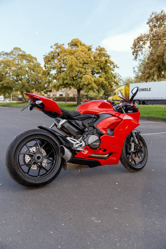 2020 Ducati V2 Superquadro Final Edition