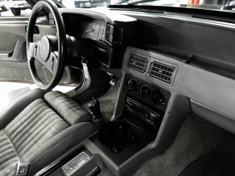 1988 Ford Mustang GT