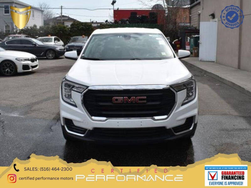 2024 GMC Terrain SLE