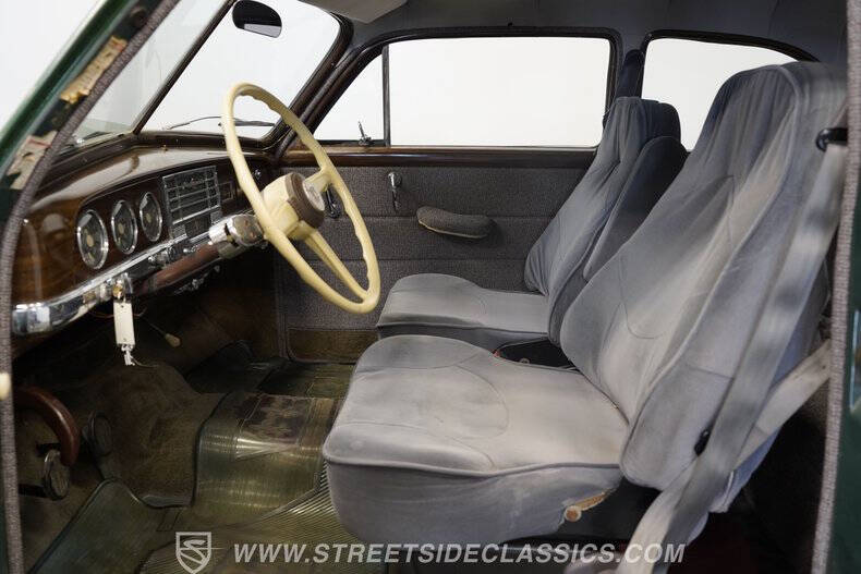 1950 Plymouth Deluxe