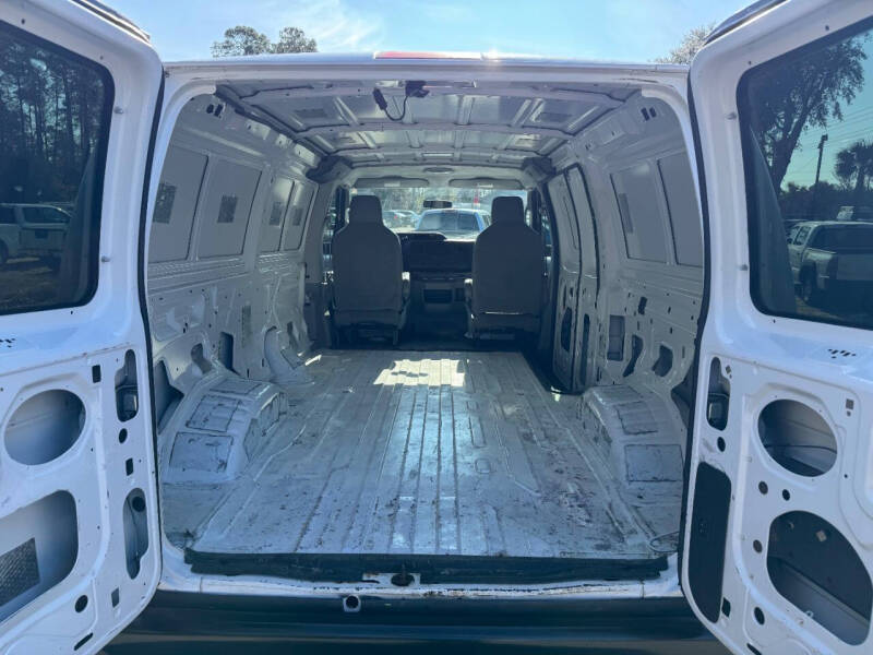 2011 Ford E-Series E-150