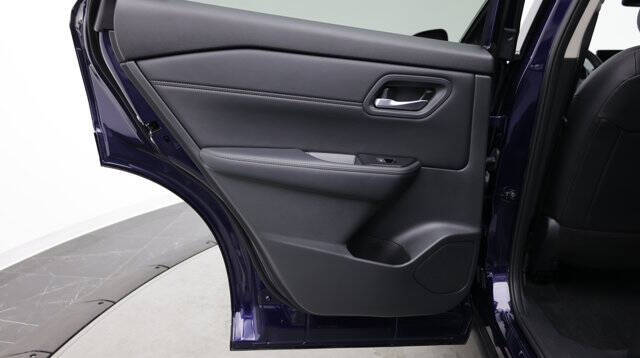 2026 Nissan Rogue SL
