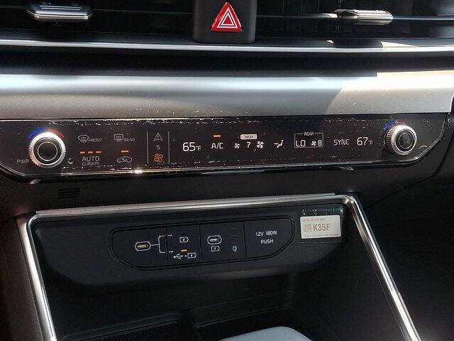2026 Kia Carnival SX