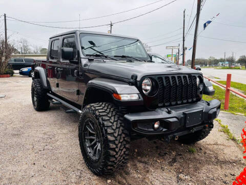2022 Jeep Gladiator for sale at CE Auto Sales in Baytown TX