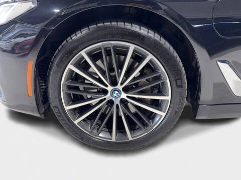 2022 BMW 5 Series 530e xDrive