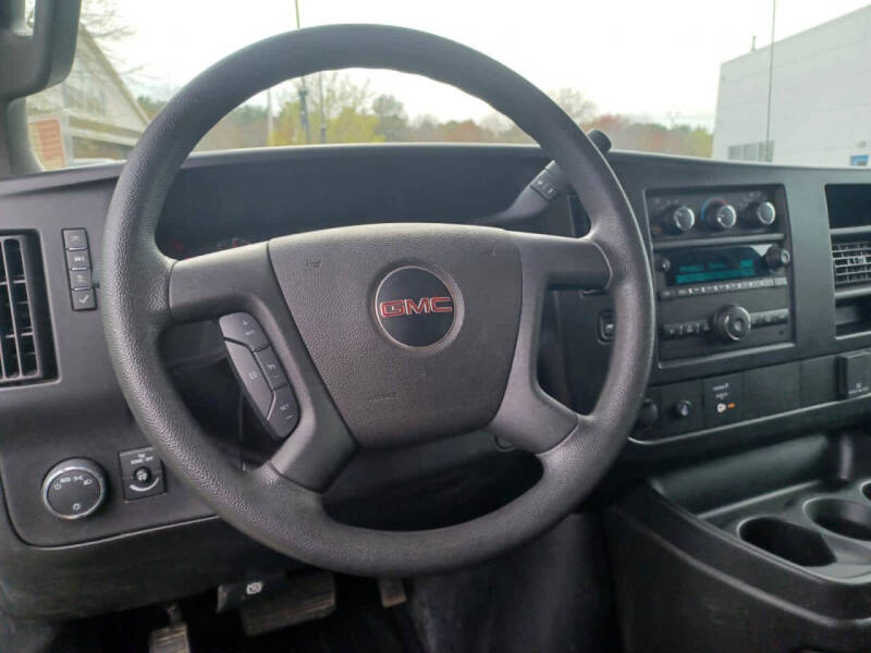 2024 GMC Savana 2500