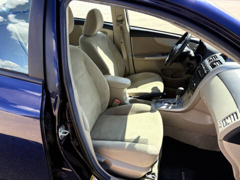 2012 Toyota Corolla LE