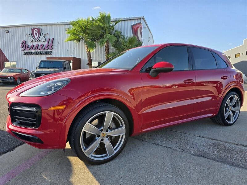 2022 Porsche Cayenne S