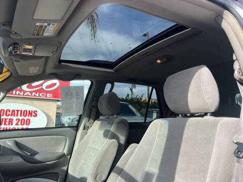 2007 Toyota Sequoia SR5