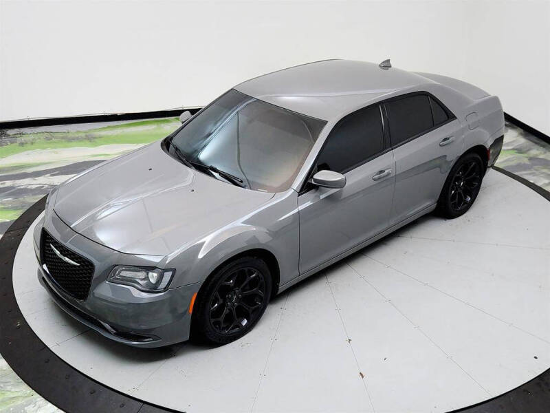 2019 Chrysler 300 S
