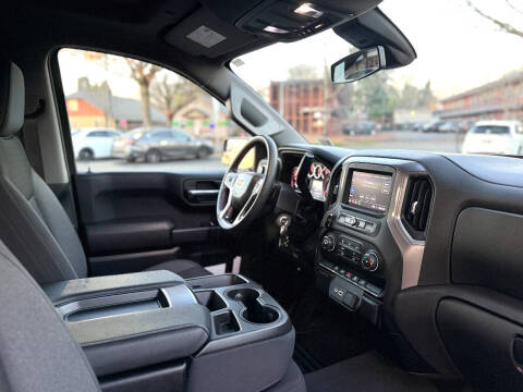 2022 Chevrolet Silverado 1500 Limited Custom