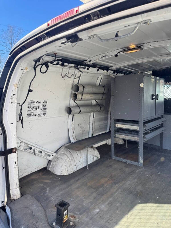 2011 Chevrolet Express 2500