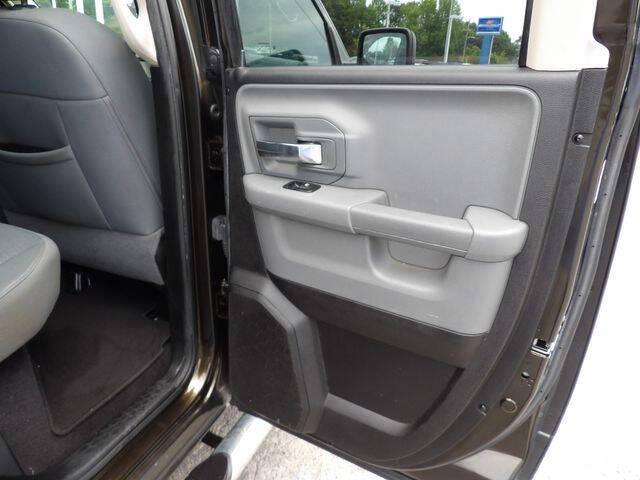 2013 RAM 1500 SLT