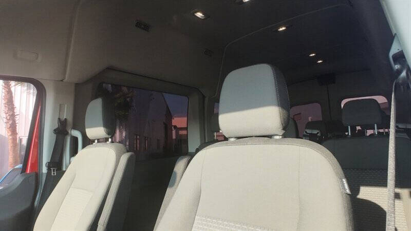 2024 Ford Transit 350 XLT