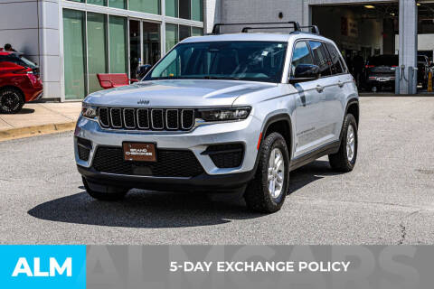 2022 Jeep Grand Cherokee Laredo