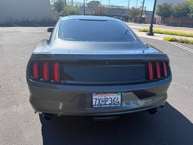 2017 Ford Mustang GT