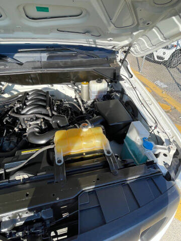 2016 Nissan NV 2500 HD SV