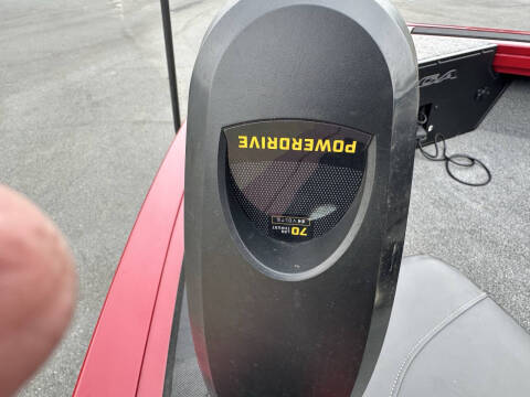 2020 Tracker Targa V19