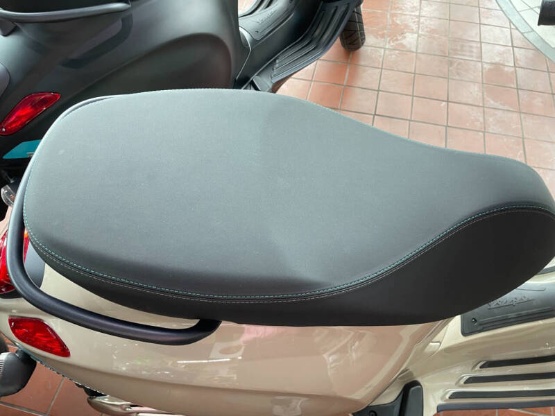 2024 Vespa Primavera 50 S