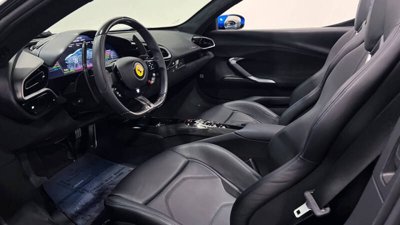 2024 Ferrari 296 GTS