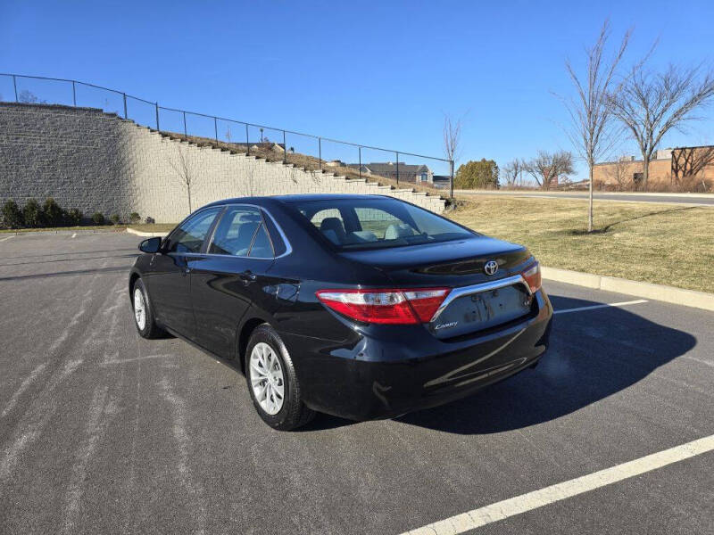 2016 Toyota Camry LE
