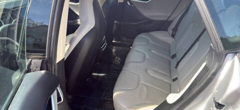 2013 Tesla Model S