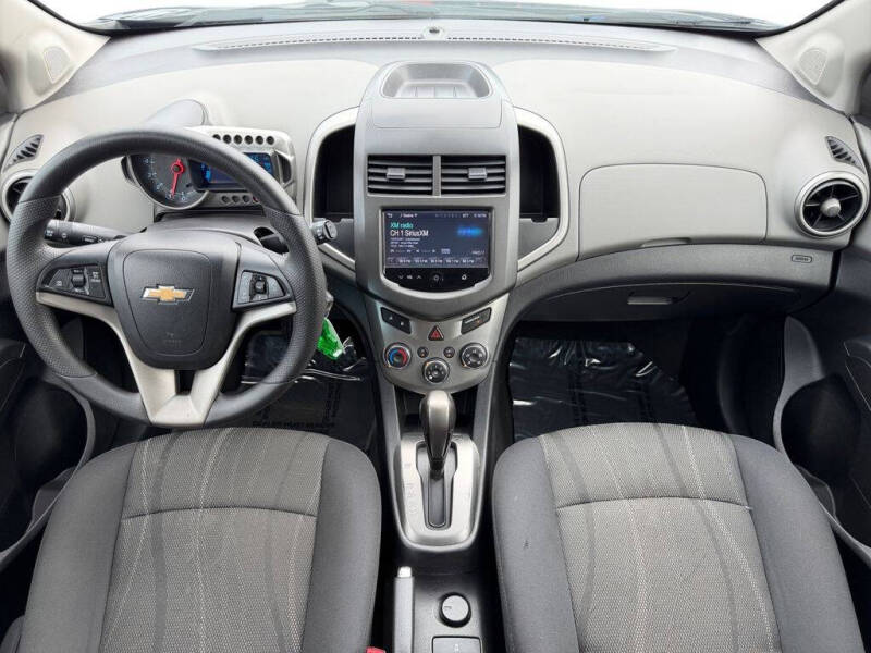 2015 Chevrolet Sonic LT Auto