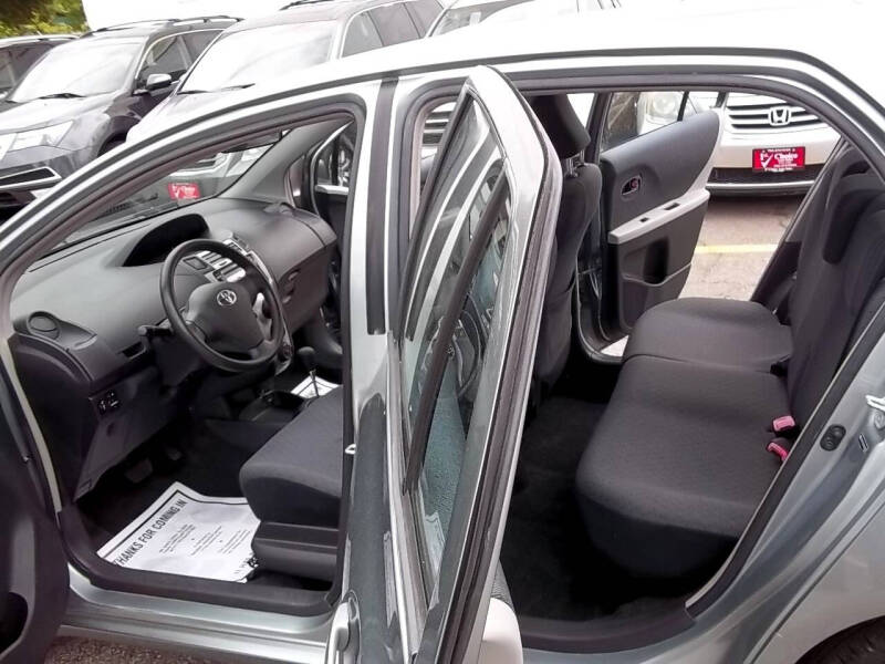 2009 Toyota Yaris S
