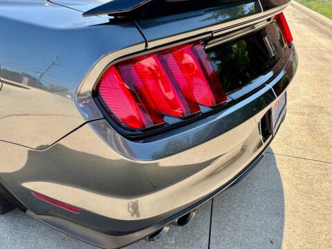 2017 Ford Mustang