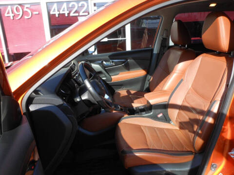 2017 Nissan Rogue SL