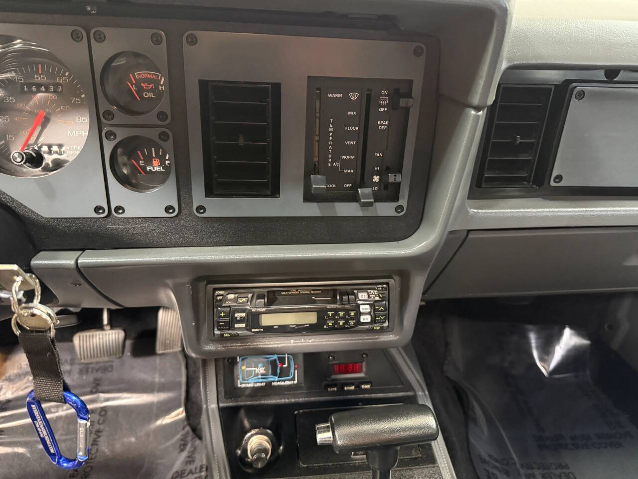 1986 Ford Mustang 30
