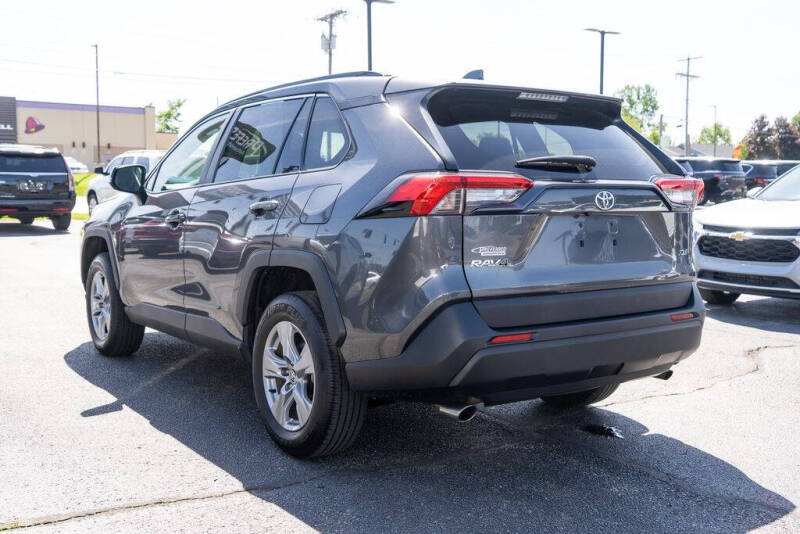 2024 Toyota RAV4 XLE