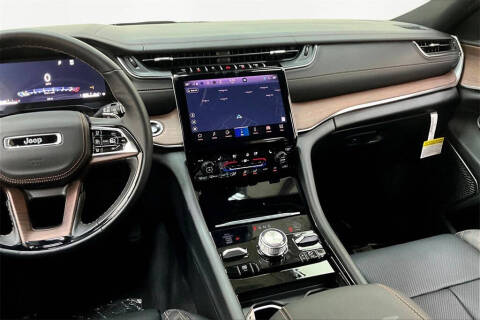 2025 Jeep Grand Cherokee L Summit