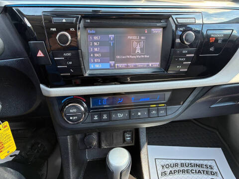 2016 Toyota Corolla LE