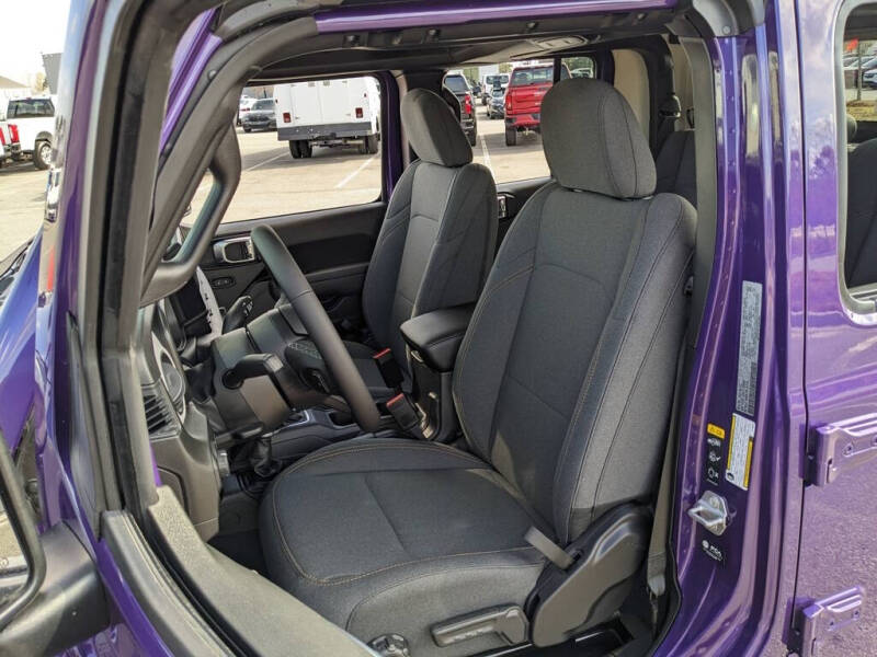 2026 Jeep Gladiator Willys