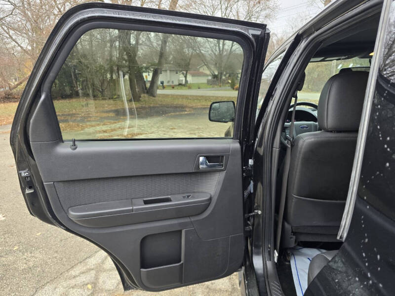 2011 Ford Escape Limited