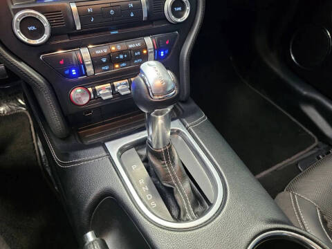 2021 Ford Mustang Mach 1